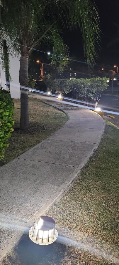 Breezy Nights Puerto Rico Apartment Loiza Bagian luar foto